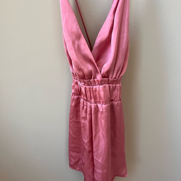 Pink romper - Picture 3 of 4